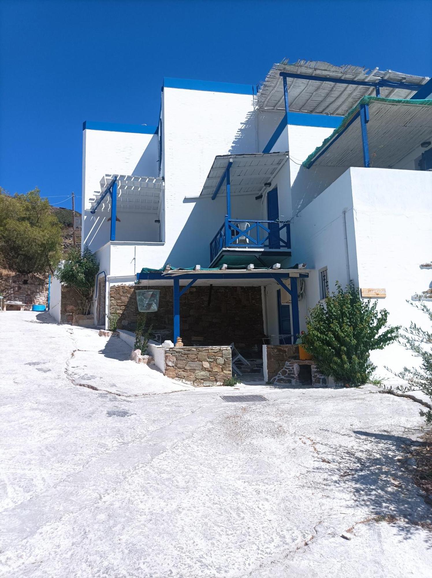 Aposperitis Rooms & Apartments Kini المظهر الخارجي الصورة