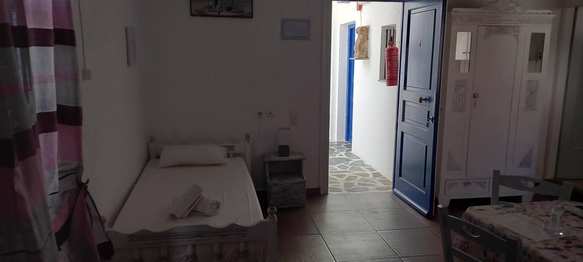 Aposperitis Rooms & Apartments Kini المظهر الخارجي الصورة