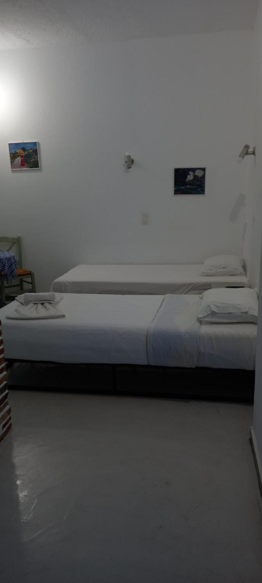Aposperitis Rooms & Apartments Kini المظهر الخارجي الصورة