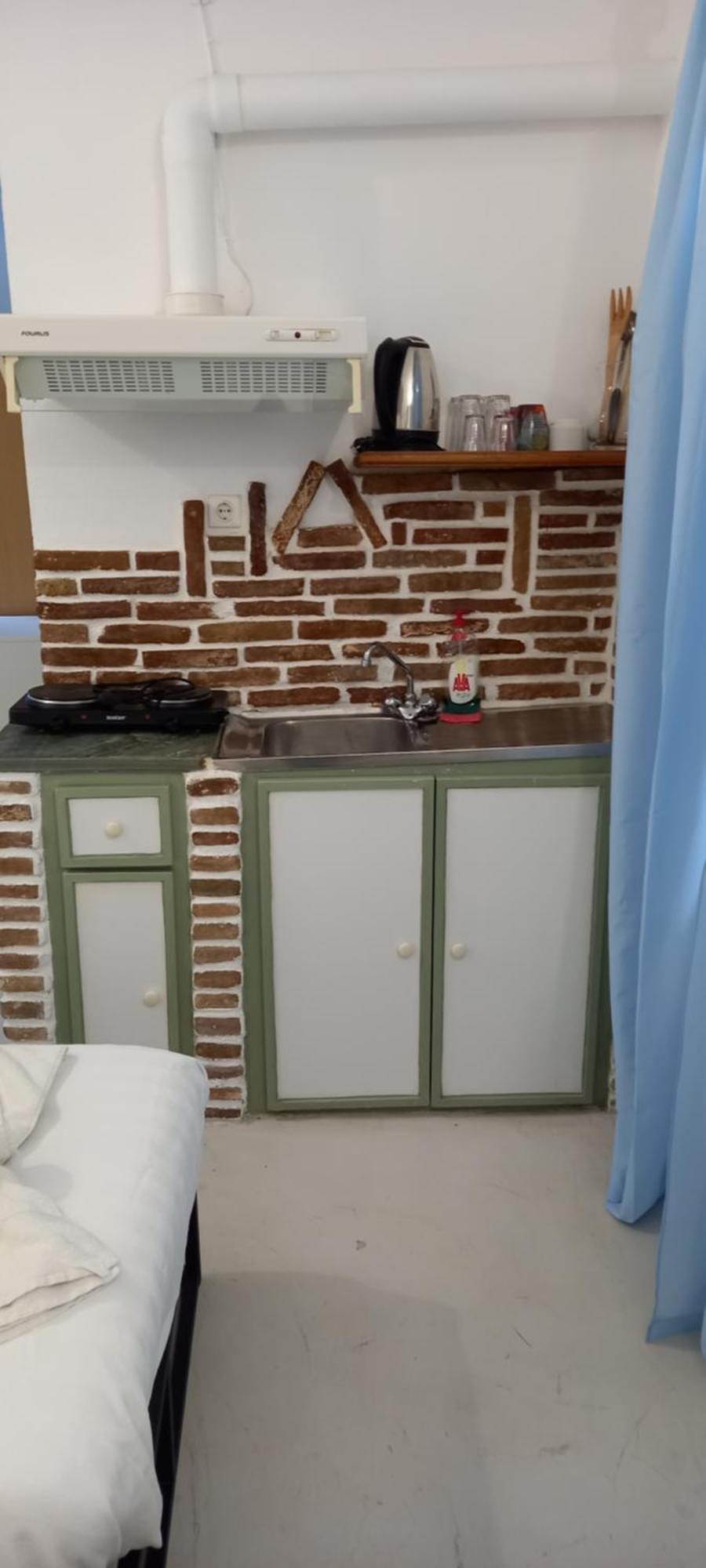 Aposperitis Rooms & Apartments Kini المظهر الخارجي الصورة
